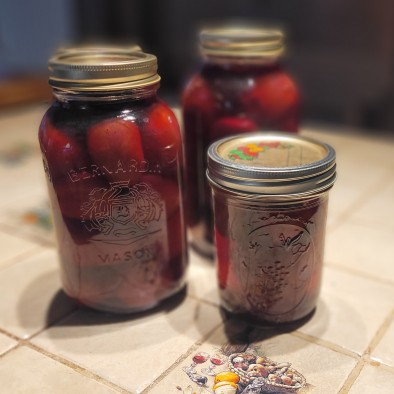 Betteraves marinées à l'anis étoilé